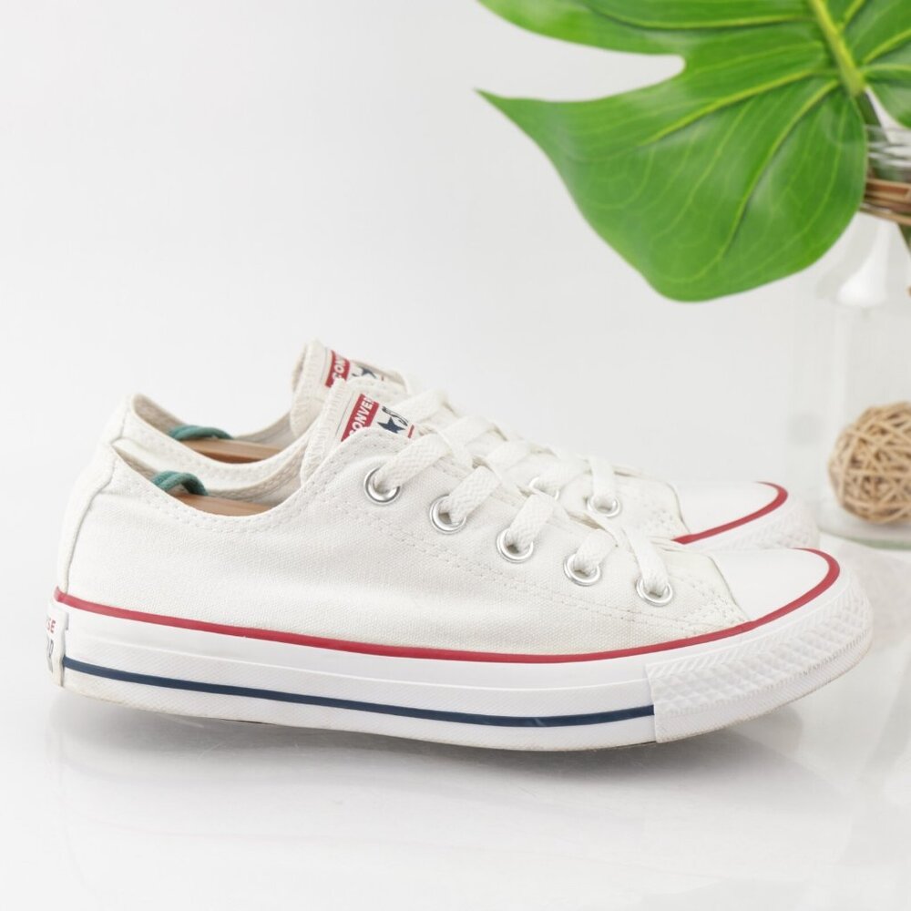 Converse Chuck Taylor Womens Sneakers Size 6 White Canvas Lace Up Shoes Low Top - Picture 14 of 15